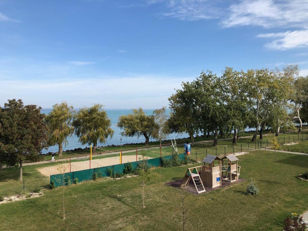 Silver Coast Apartman Siófok Buitenkant foto